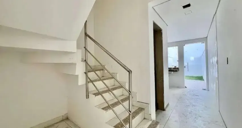 Casa com 2 quartos à venda na Rua São João do Oriente, Santa Branca, Belo Horizonte