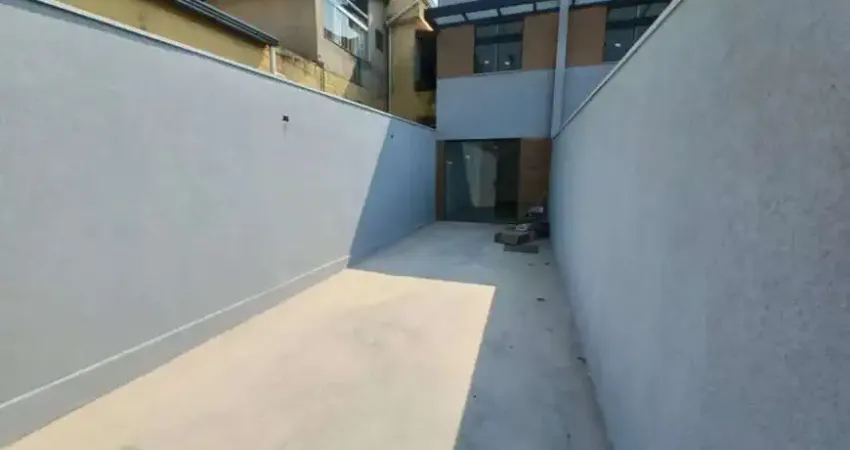 Casa com 2 quartos à venda na Rua Dora, Rio Branco, Belo Horizonte