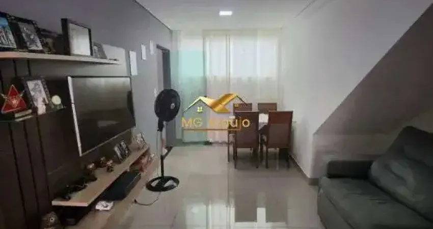 Apartamento Com área externa, 02 Quartos, Copacabana.