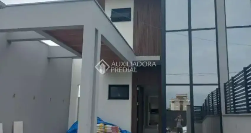 Casa com 3 quartos à venda na Rua Jardim dos Eucaliptos, 500, Campeche, Florianópolis