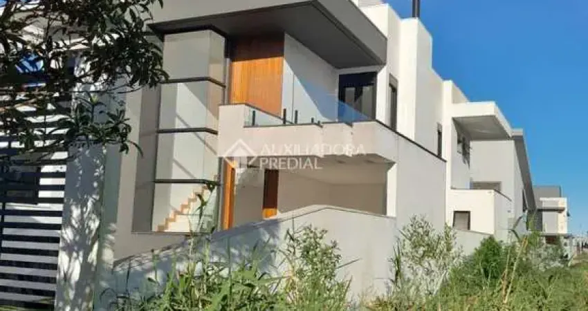 Casa com 3 quartos à venda na Rua Jardim dos Eucaliptos, 1261, Campeche, Florianópolis