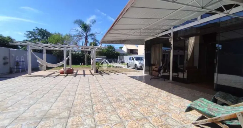 Casa com 2 quartos à venda na Corruíras, 410, Campeche, Florianópolis