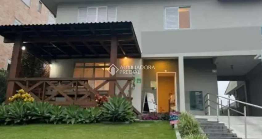 Casa comercial à venda na Rua Afonso Pena, 1147, Estreito, Florianópolis