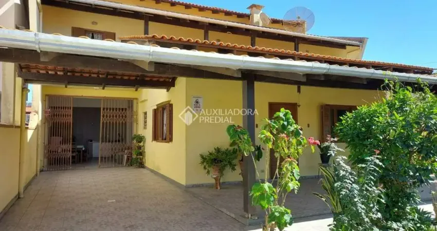 Casa com 5 quartos à venda na Renato Ramos Da Silva, 232, Centro, Penha