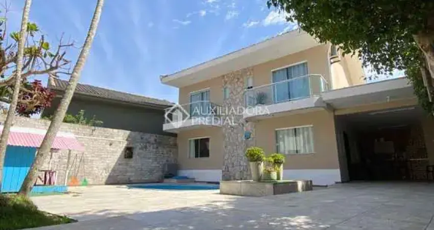 Casa com 4 quartos à venda na Rua do Chalé, 61, Campeche, Florianópolis