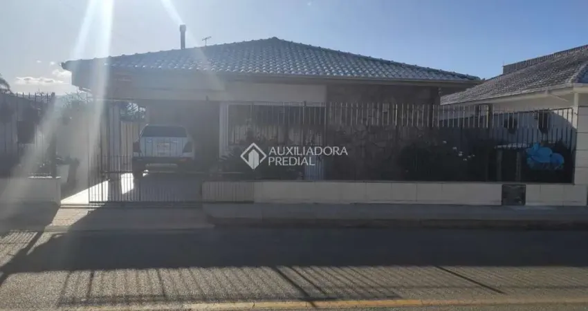 Casa com 2 quartos à venda na Rua Roberto Borba, 795, Ipiranga, São José