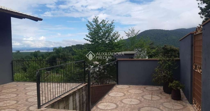 Casa com 4 quartos à venda na Servidão Morada do Sagui, 214, Rio Tavares, Florianópolis
