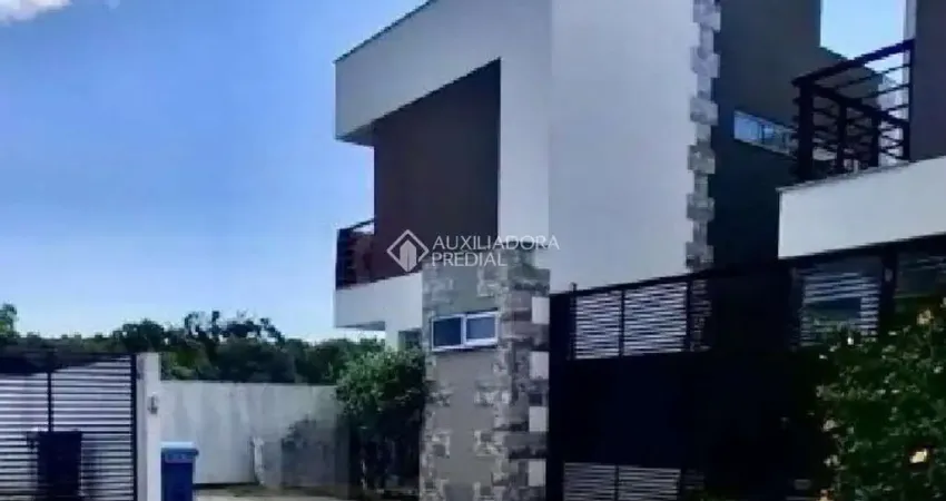 Casa com 3 quartos à venda na Rua Jabuticabeira do Sul, 397, Ribeirão da Ilha, Florianópolis