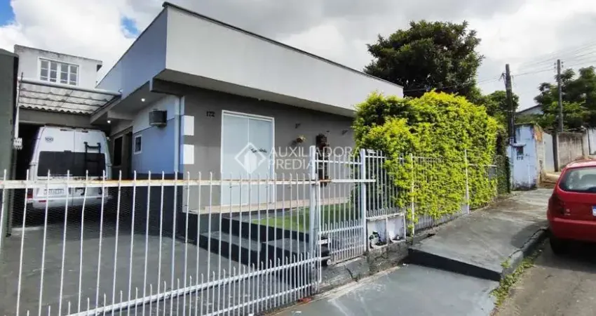 Casa com 7 quartos à venda na Rua Belo Horizonte, 172, Serraria, São José