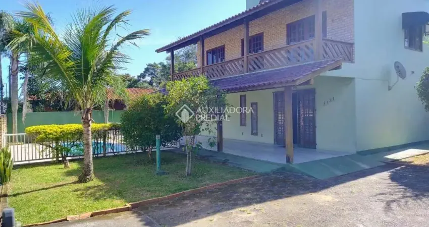 Casa com 3 quartos à venda na Rua Fidélis Govoni, 181, Campeche, Florianópolis