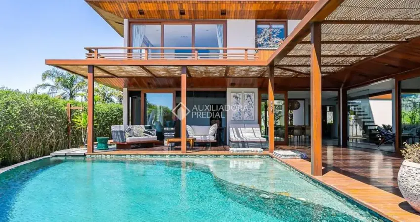 Casa em condomínio fechado com 3 quartos à venda na Rua Laurindo Januário da Silveira, 4367, Lagoa da Conceição, Florianópolis