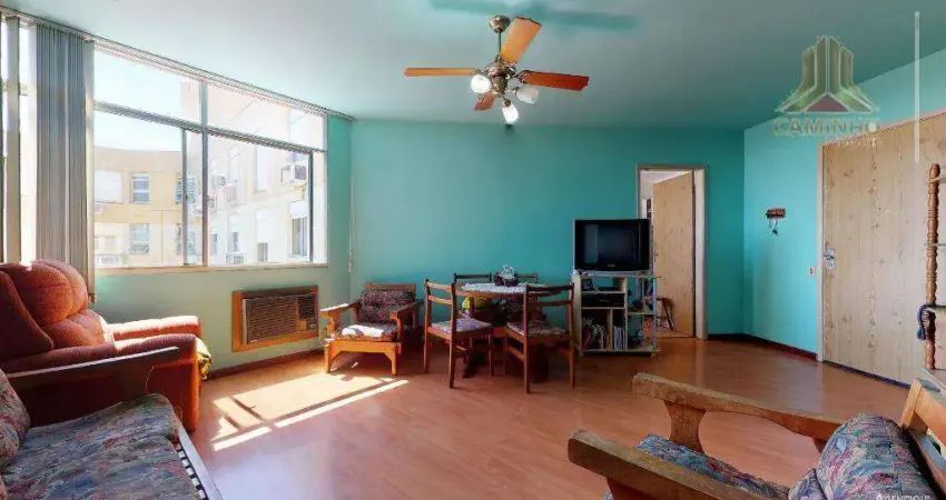Vendo no Bairro Cristal em Porto Alegre, apartamento de dois dormitórios com elevdor, andar alto