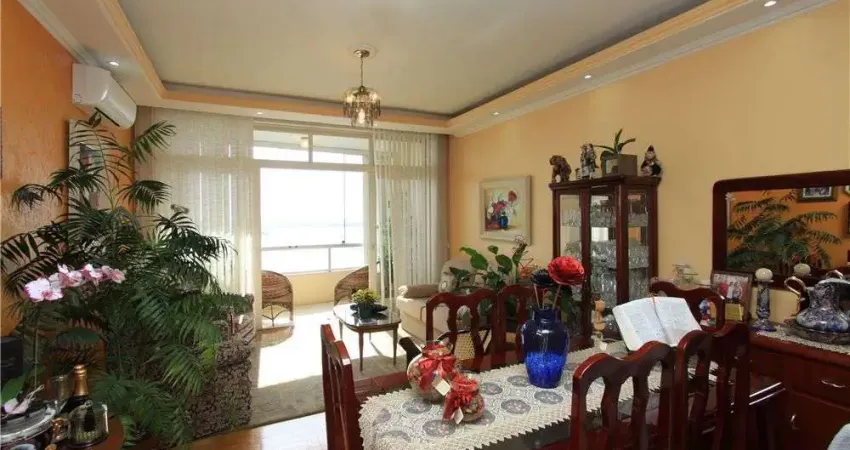 Apartamento com 3 quartos à venda na Rua Siqueira Campos, 852, Centro Histórico, Porto Alegre