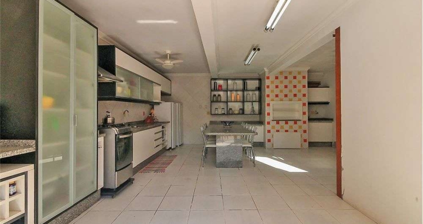 Casa em condomínio fechado com 6 quartos à venda na Rua Sargento Nicolau Dias de Farias, 429, Tristeza, Porto Alegre