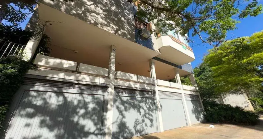 Apartamento com 3 quartos à venda na Travessa Breno Paulo Petzhold, 20, Petrópolis, Porto Alegre
