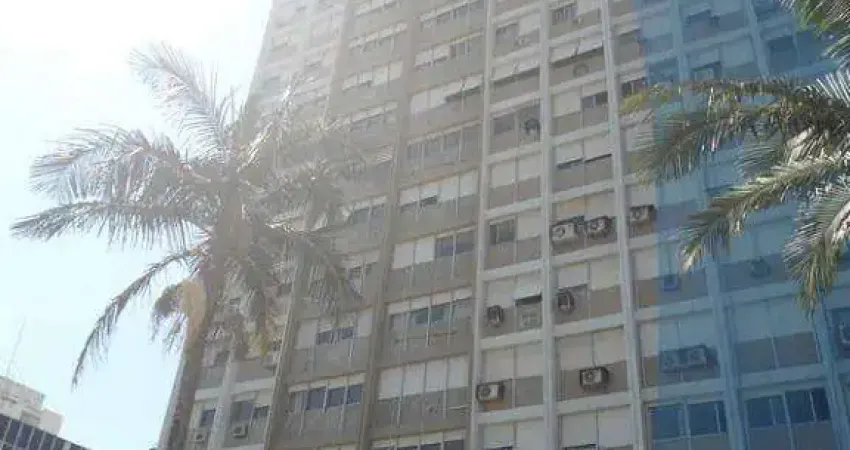 No esplanada dos moinhos apartamento de três dormitórios, com vista.