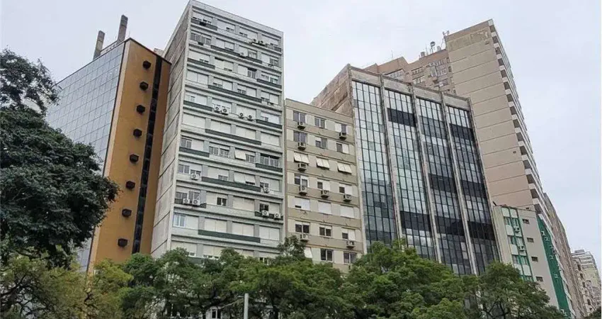 Apartamento com 2 quartos à venda na Rua Coronel Genuino, 449, Centro Histórico, Porto Alegre