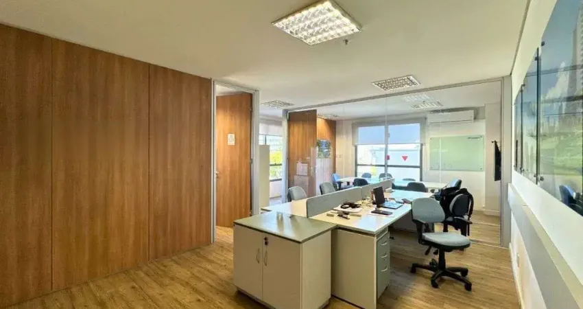 Sala comercial à venda na Avenida Carlos Gomes, 1550, Três Figueiras, Porto Alegre