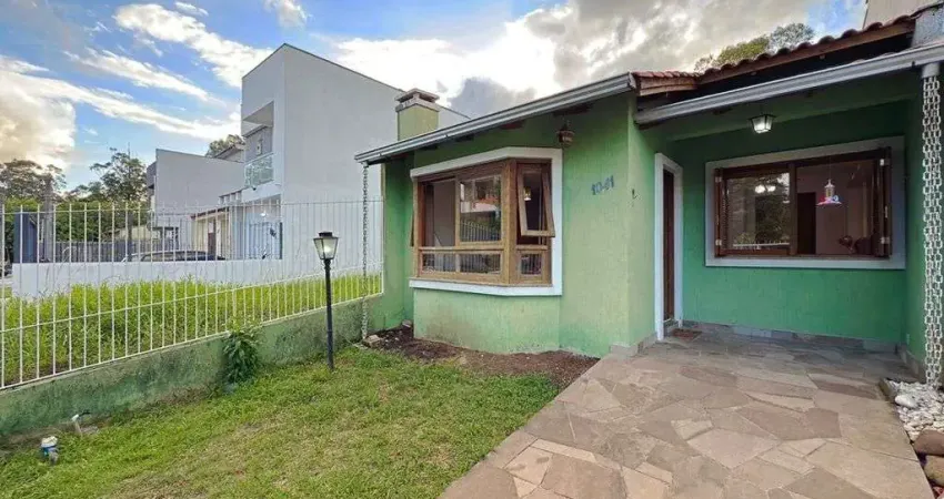 Casa em condomínio fechado com 2 quartos à venda na Avenida Nossa Senhora de Guadalupe, 1041, Hípica, Porto Alegre