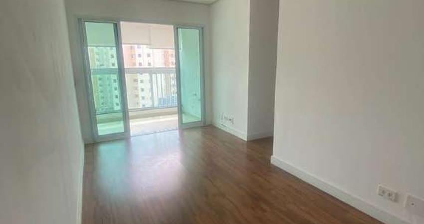 Apartamento tipo para locação com 2 quartos, sendo 1 suíte, 55m²