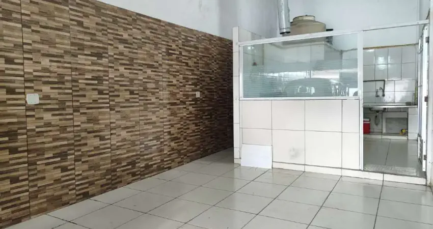 Versátil galpão comercial para locação em Vila Nova Cachoeirinha, 60m²