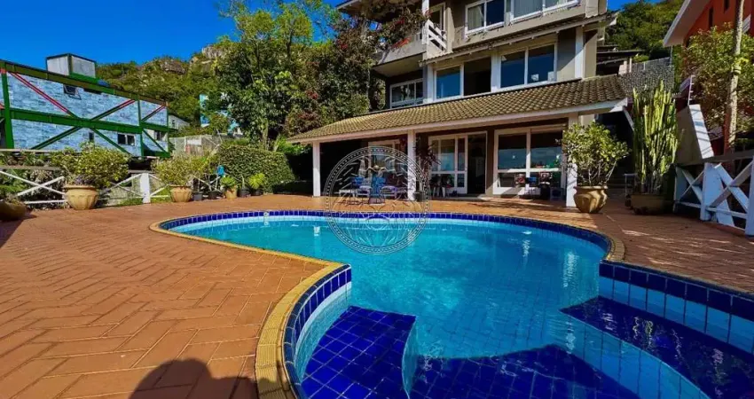 Casa com 5 quartos à venda no Centro, Florianópolis 