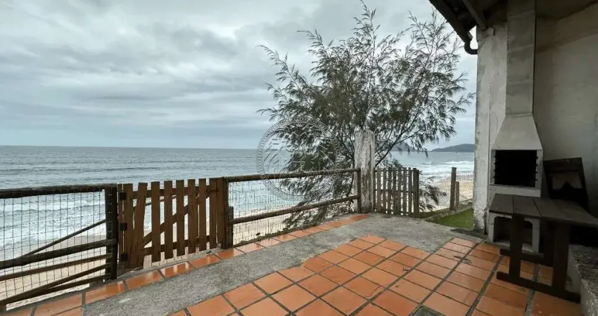 Casa com 2 quartos à venda no Campeche, Florianópolis 