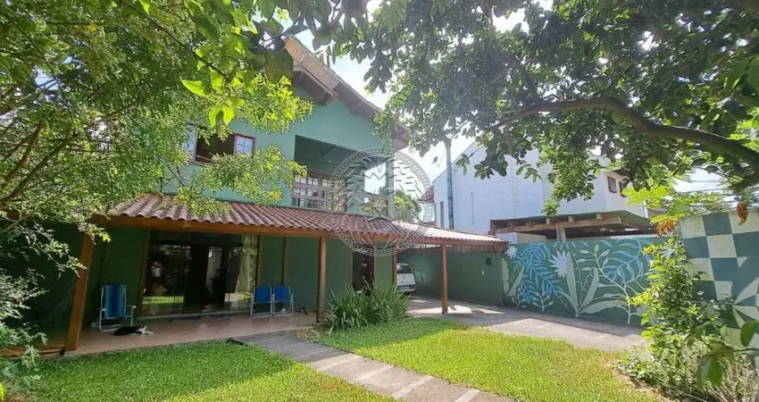 Casa com 6 quartos à venda no Rio Tavares, Florianópolis 