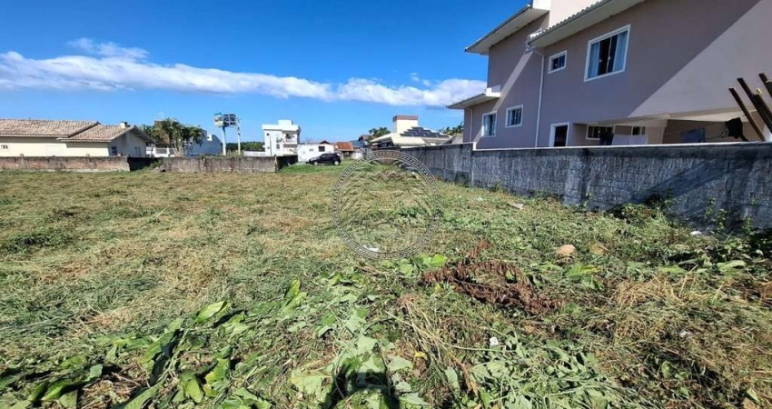 Terreno à venda no Carianos, Florianópolis 