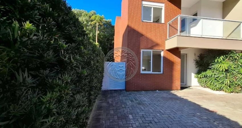 Casa em condomínio fechado com 3 quartos para alugar no Campeche, Florianópolis 
