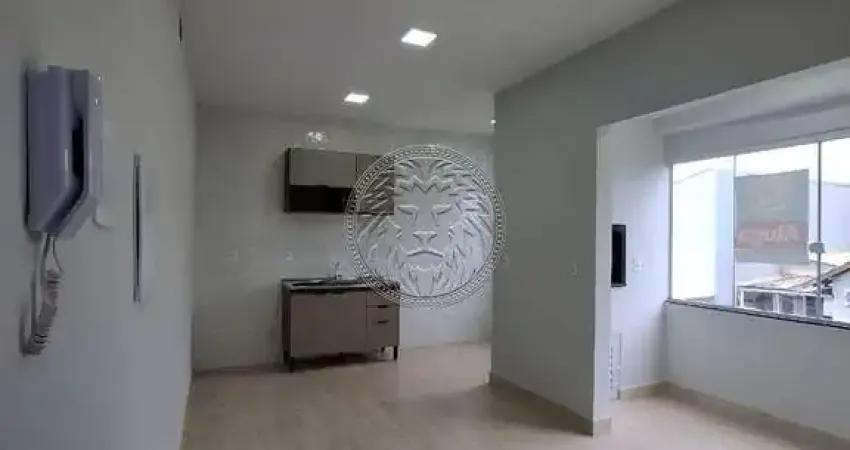 Apartamento com 2 quartos para alugar no Carianos, Florianópolis 