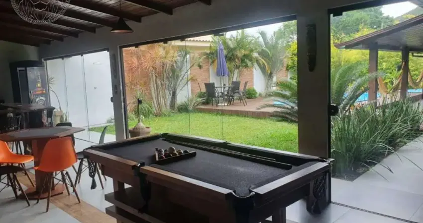 Casa com 5 quartos à venda no Rio Tavares, Florianópolis 