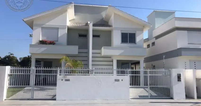 Casa com 3 quartos para alugar no Campeche, Florianópolis