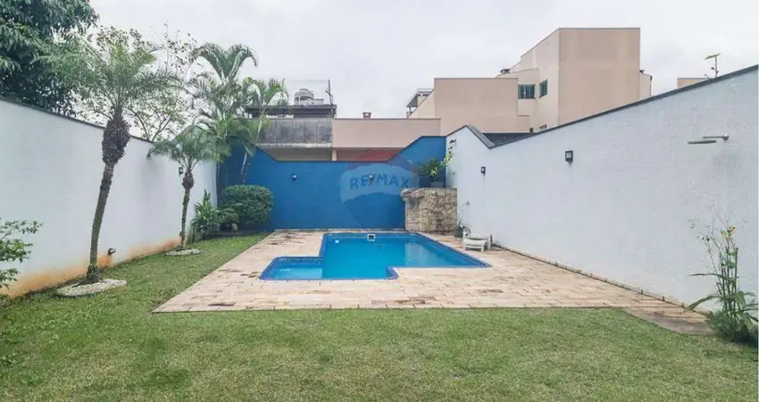 Oportunidade Única! Casa Térrea Espetacular com 470 m² em Vila Curuçá – Ampla, Sofisticada e Pronta para Morar, Piscina, Churrasqueira