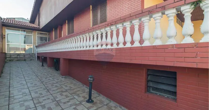 Atenção! Imóvel Comercial para Locação – Ampla Casa Térrea com 303 m² na Vila Bastos, Santo André – Espaço, Estrutura e Localização Privilegiada!