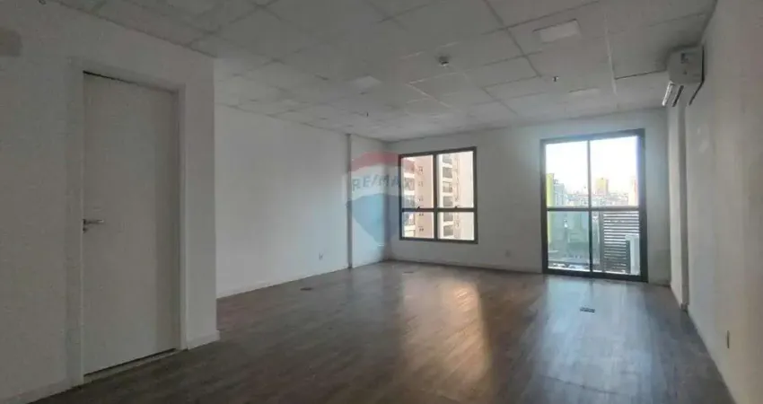 Sala comercial de 37,25 m² para locação, totalmente acabada e SEMI MOBILIADA com ótima localização no moderno Conjunto Cidade Viva Office.
