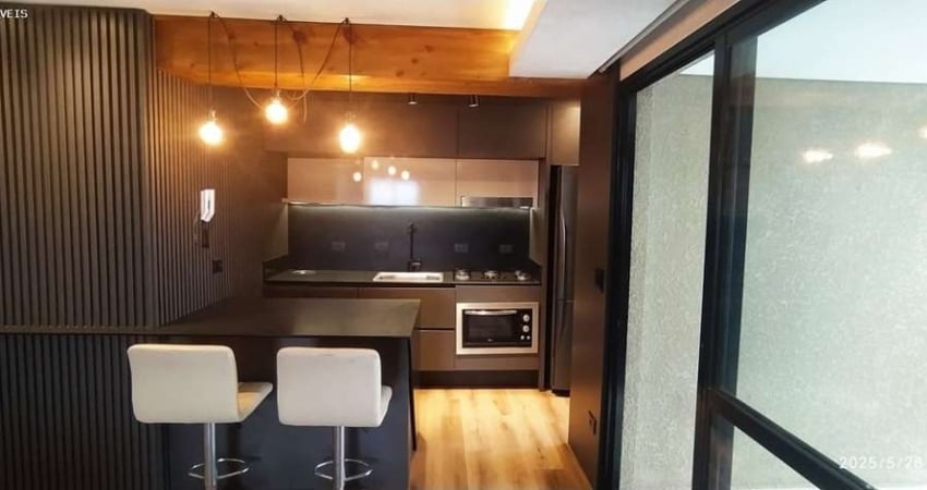 Apartamento para Venda em Curitiba, Novo Mundo, 3 dormitórios, 1 suíte, 2 banheiros, 1 vaga