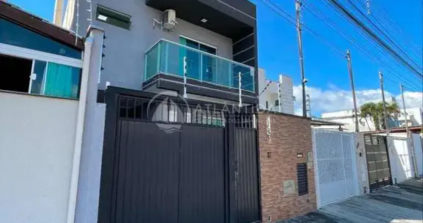 Casa mobiliada com 3 dormitórios - Santa Regina IV - Camboriú