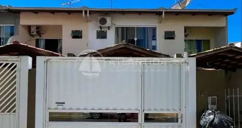 Casa com 2 quartos à venda no Santa Regina, Camboriú 