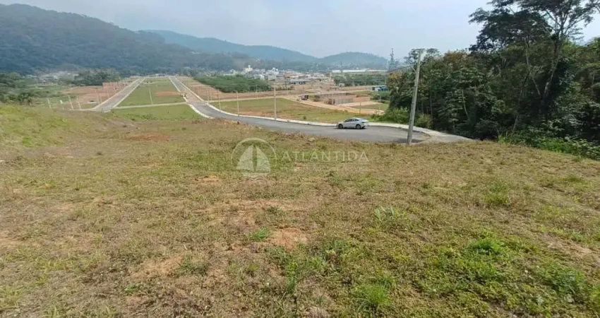 Terreno à venda no Rio Pequeno, Camboriú 