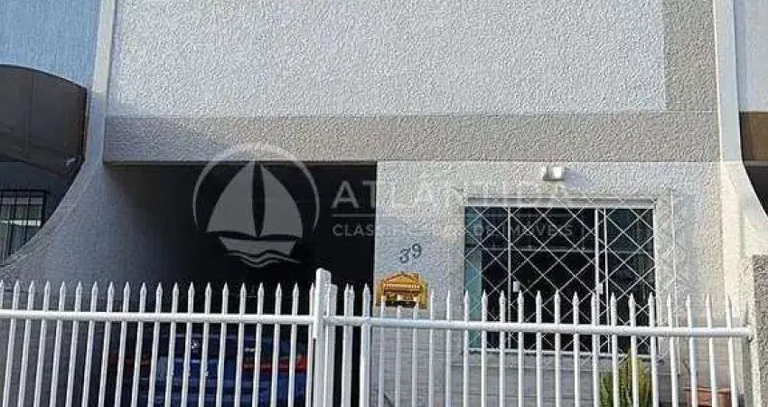 Casa com 2 quartos à venda no Centro, Camboriú 