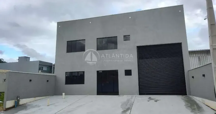 Barracão / Galpão / Depósito à venda no Rio Pequeno, Camboriú