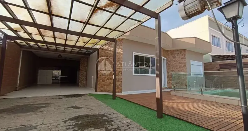Casa térrea 3 dormitórios e piscina - são francisco de assis - camboriú