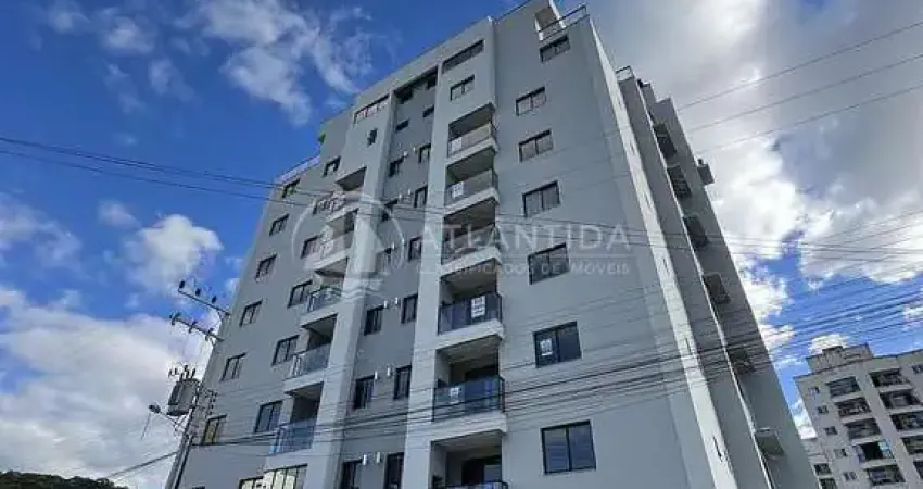 Apartamento com 2 suítes e 1 dormitório em Camboriú