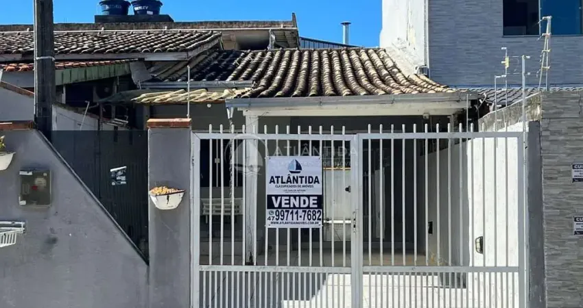 Casa térrea geminada 2 dormitórios - Areias - Camboriú