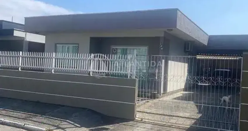 Casa térrea 3 dormitórios - Lidia Duarte - Camboriú!