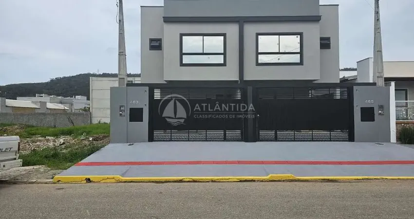 Casa com 3 quartos à venda no Rio Pequeno, Camboriú 