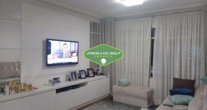 Casa em condomínio à venda com 3 suítes | 4 vagas de garagem cobertas