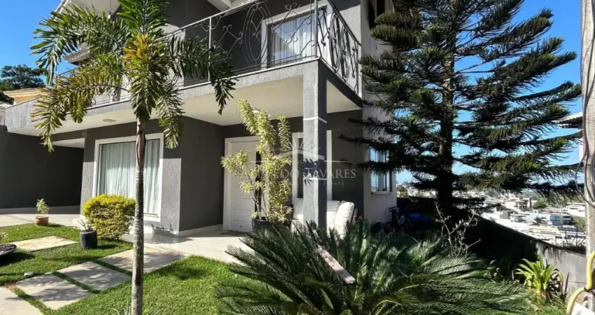 5045 -  Casa à Venda no Vale dos Cristais, Macaé, RJ