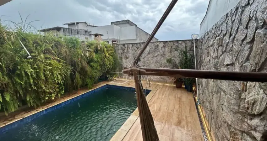 7710 -  Casa à Venda no São Marcos, Macaé/RJ